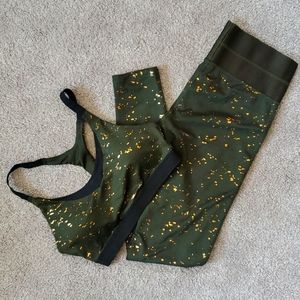 Athletic Workout Sports Bra & Leggings